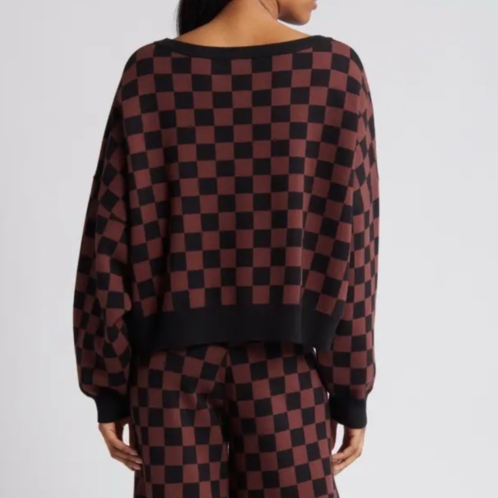 Checkered Crew Neck Sweater - Black and Brown - Picture 3 of 12